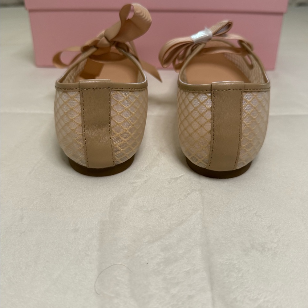 “INTENTIONALLY______.” Elegant Pink Ballet Flats - Picture 4 of 9